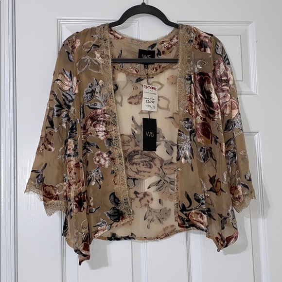 W5 Tops - 🌸3 for $25🌸 W5 Kimono